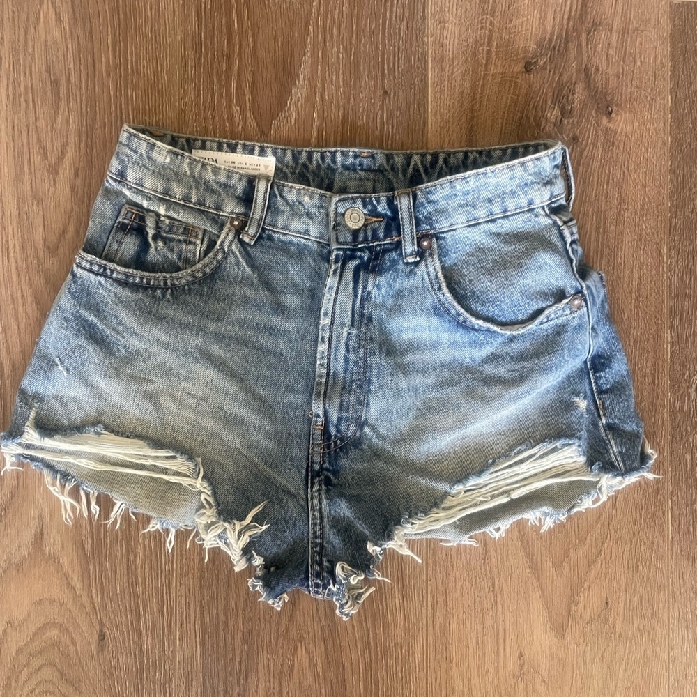 Zara Blue Jean Shorts Distressed Casual